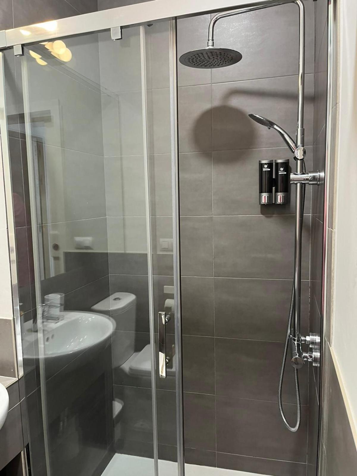 Arenal Suite Centro De Sevilla Ngoại thất bức ảnh